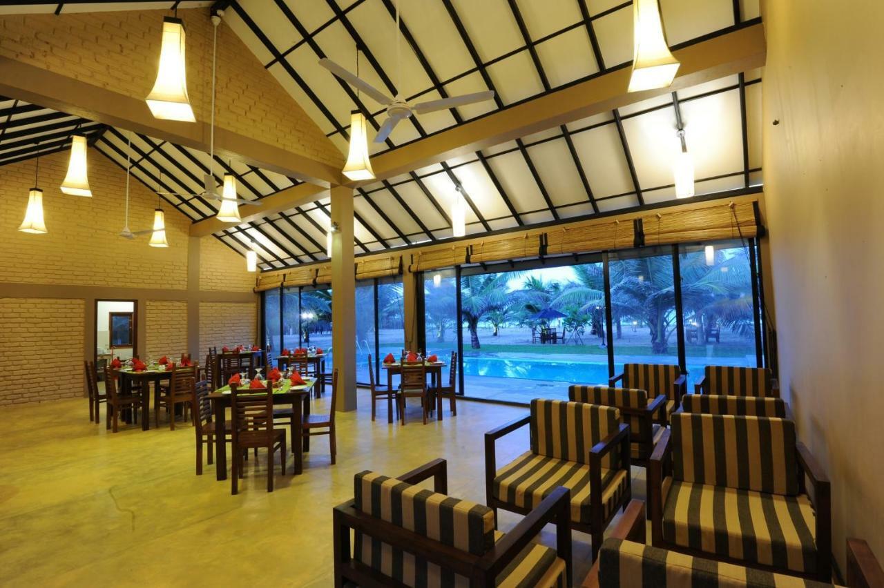 Melheim Beach Kalpitiya Luaran gambar
