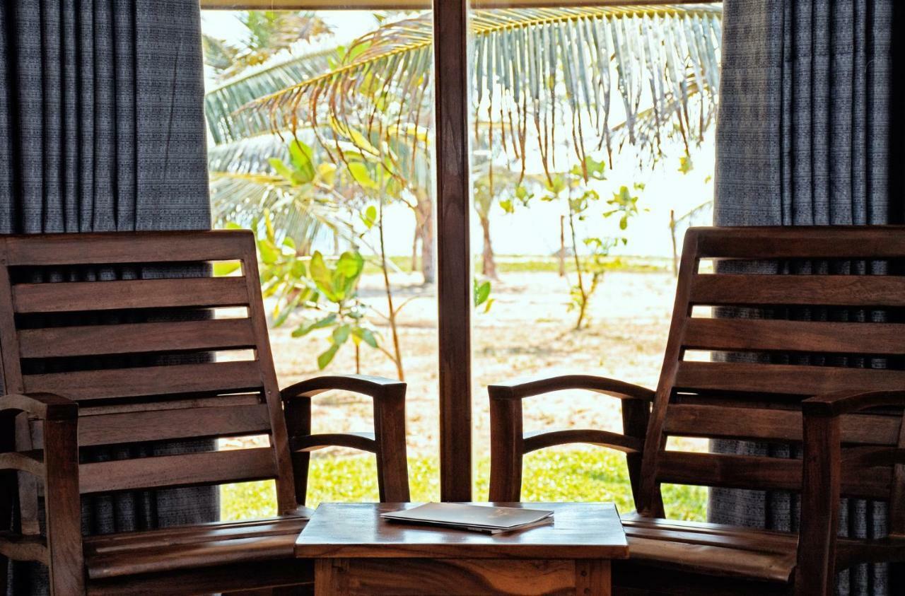Melheim Beach Kalpitiya Luaran gambar